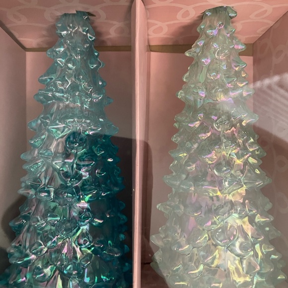 Cupcakes & Cashmere Pastel LIGHT UP Led Christmas Trees 7" Set Of 4 New - Picture 3 of 5